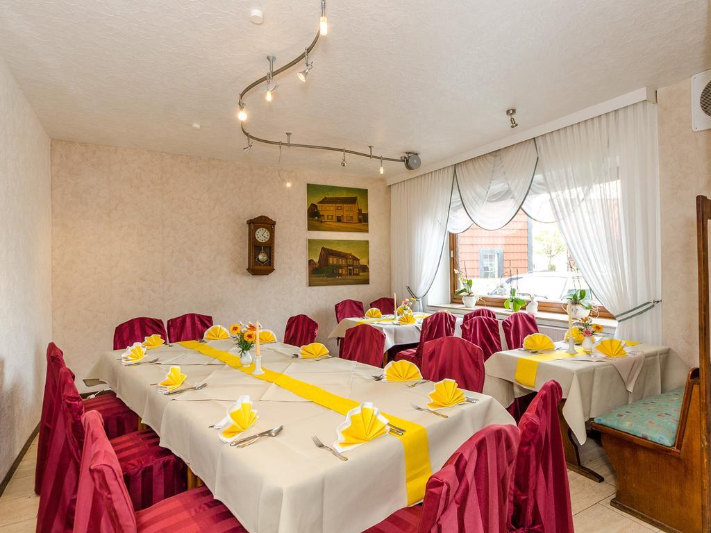 Nettlingen Landhotel Hamburger Hof מראה חיצוני תמונה