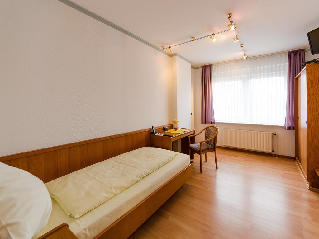 Nettlingen Landhotel Hamburger Hof חדר תמונה