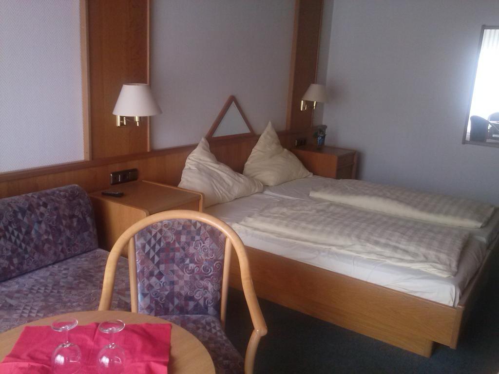 Nettlingen Landhotel Hamburger Hof חדר תמונה