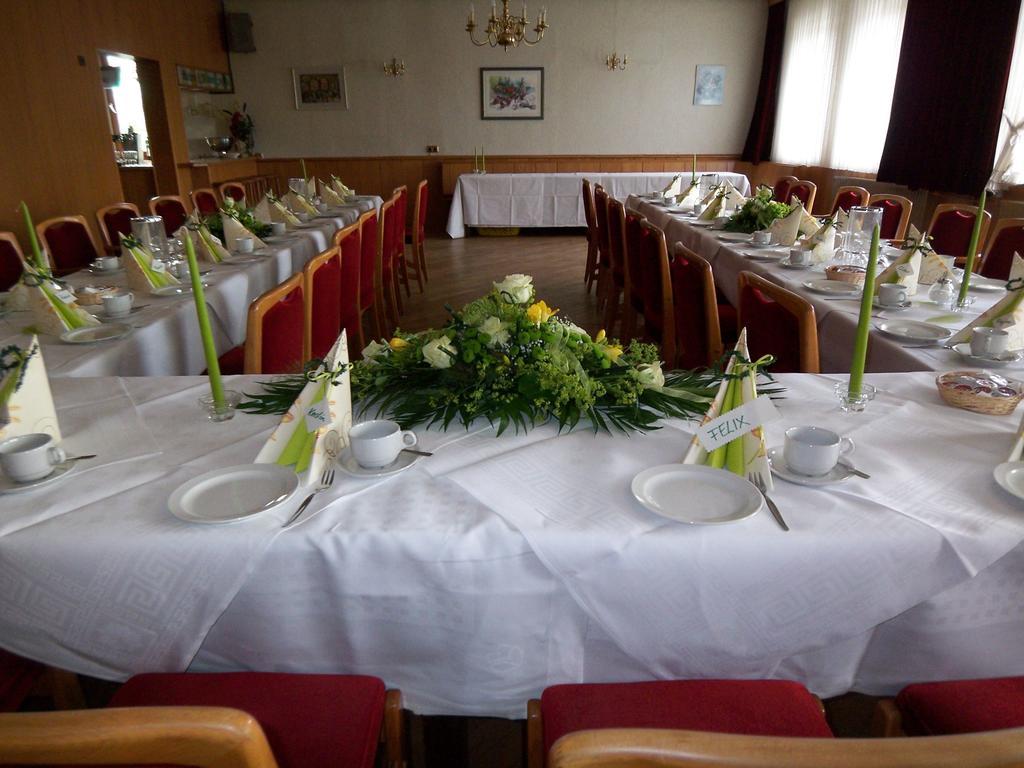 Nettlingen Landhotel Hamburger Hof מראה חיצוני תמונה