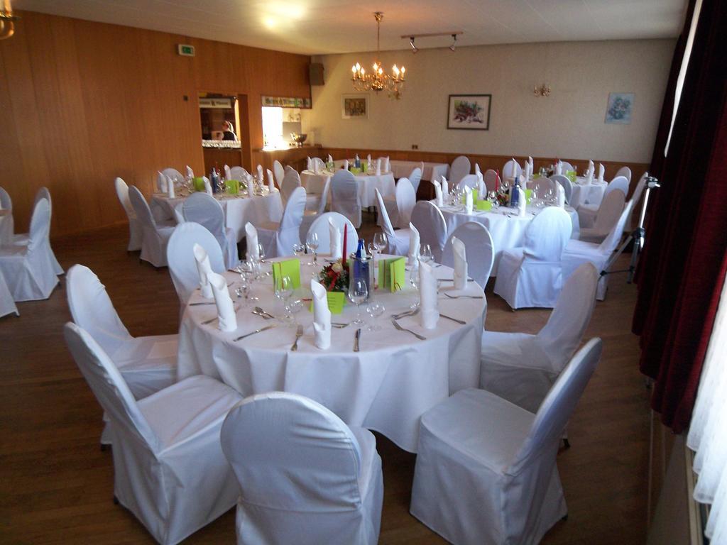 Nettlingen Landhotel Hamburger Hof מראה חיצוני תמונה